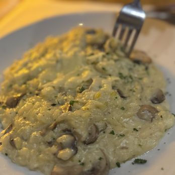 Gaston's Italian Steakhouse - Risotto al Porcini (Risotto with porcini mushroom) - Italian Near Me - Virginia Beach, Virginia Gaston's Italian Steakhouse - Risotto al Porcini (Risotto with porcini mushroom) - Italian Near Me - Virginia Beach, Virginia
