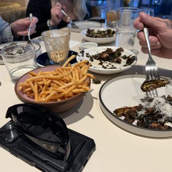 Two Hands - Breakfast & Brunch Near Me - Nashville, Tennessee
