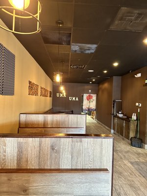 Uma Uma Ramen by null