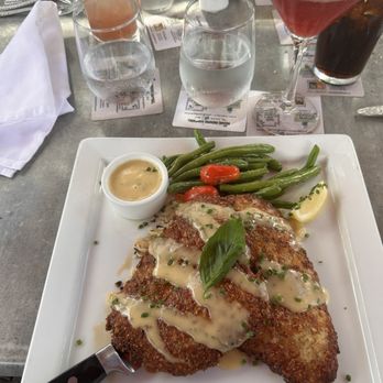 Square Grouper - Islamorada - Perennial crusted chicken - Seafood Near Me - Islamorada, Florida Square Grouper - Islamorada - Perennial crusted chicken - Seafood Near Me - Islamorada, Florida