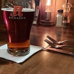 Bâton Rouge Steakhouse & Bar - Rickards
