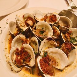 Vincenzo's Ristorante - Clams Oreganata