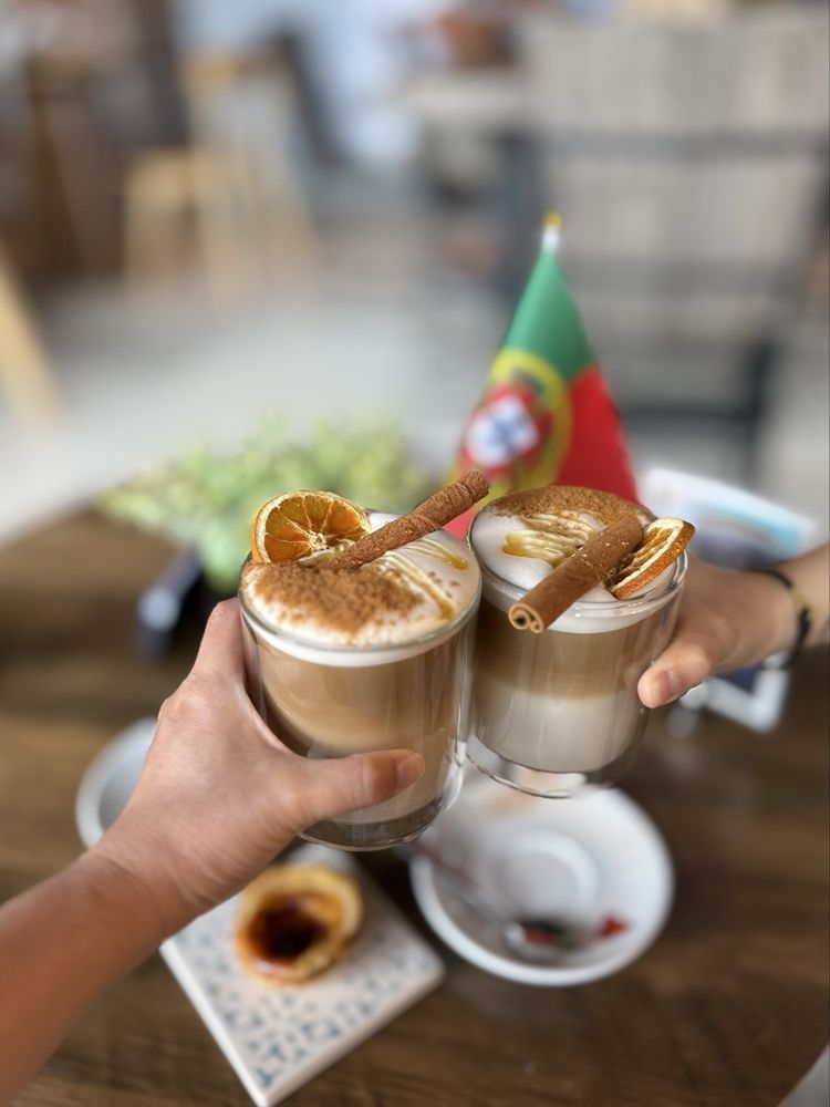 Moh Cafe Image