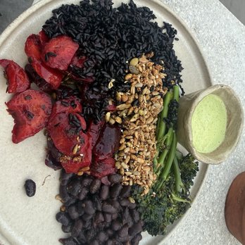 Alfalfa - build your own hot plate ! - Donuts Near Me - Santa Monica, California Alfalfa - build your own hot plate ! - Donuts Near Me - Santa Monica, California