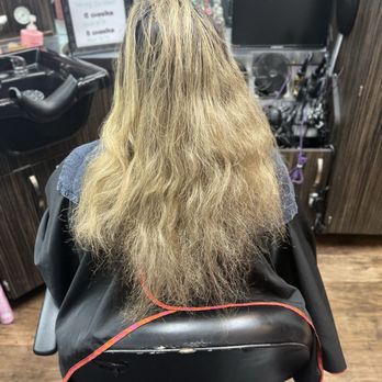 Primp Hair by Mandy - Before - Hair Stylists Near Me - Rancho Cucamonga, California Primp Hair by Mandy - Before - Hair Stylists Near Me - Rancho Cucamonga, California