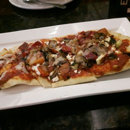 Grilled vegetable flatbread - tasted much better than it looked! :p Grilled vegetable flatbread - tasted much better than it looked! :p