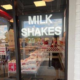 FIVE GUYS - Updated August 2025 - 33 Photos - 2804 S Eagle