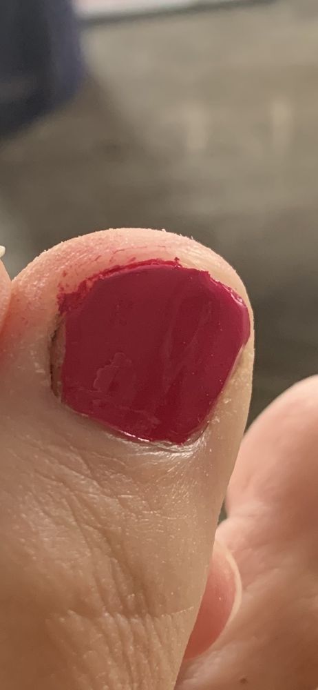 Friendlys Nail & Spa Logo