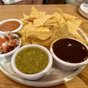 Meximodo - Salsa Flight - Mexican Near Me - Metuchen, New Jersey