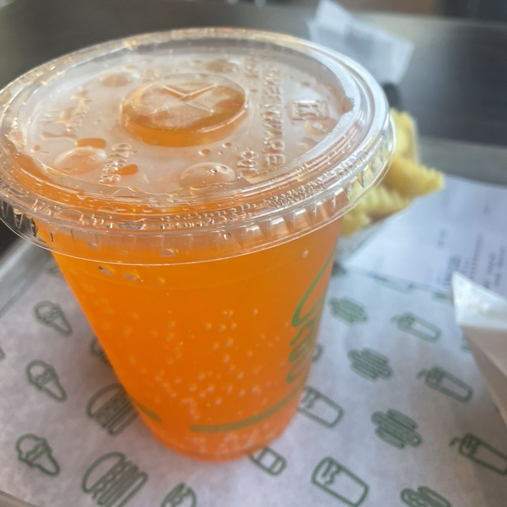 Shake Shack Long Beach - Fanta - Burgers Near Me - Long Beach, California