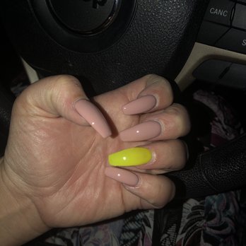 Pearl Nails - Nails I left with - Nail Salons Near Me - Rosemead, California Pearl Nails - Nails I left with - Nail Salons Near Me - Rosemead, California