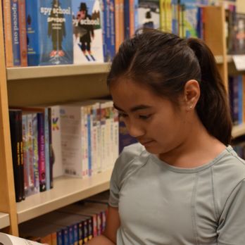 Barnes & Noble - Books - Bookstores Near Me - Glendale, California