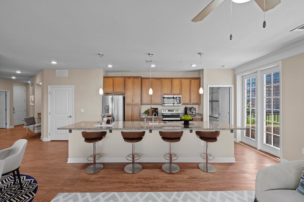 THE DORSET Updated June 2024 31 Photos 760 W 46th St, Kansas City, Missouri Apartments