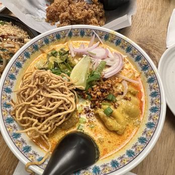 Miya - Thai Near Me - Altadena, California