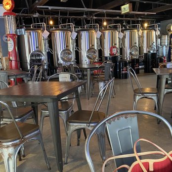 Ormond Garage - Brewery - New American Near Me - Ormond Beach, Florida