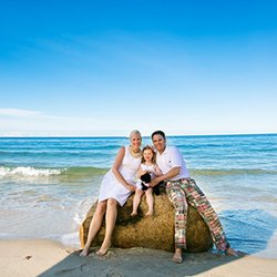 Randi Baird Photography - Martha's Vineyard Family Portrait by Randi Baird Photography