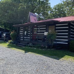 O'neal's Family Barber & Beauty Salon