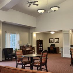Regency At Canton - Sitting area