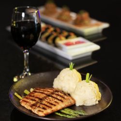 Areito Bar & Grill
