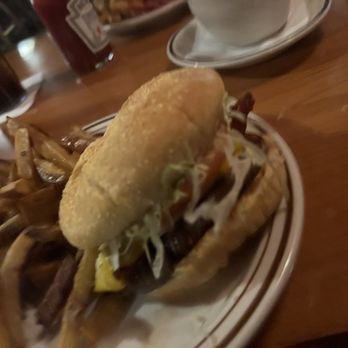 Wag's Restaurant - Cheeseburger - Burgers Near Me - Frederick, Maryland Wag's Restaurant - Cheeseburger - Burgers Near Me - Frederick, Maryland