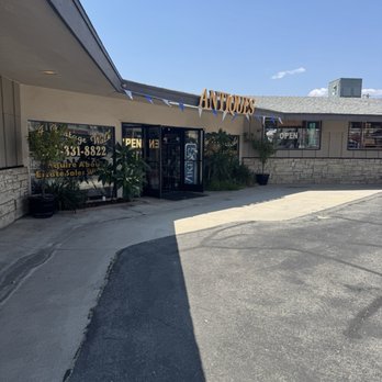 A Vintage Walk - Open sign nice and bright with door wide open but I guess that meant closed..... - Antiques Near Me - Covina, California A Vintage Walk - Open sign nice and bright with door wide open but I guess that meant closed..... - Antiques Near Me - Covina, California