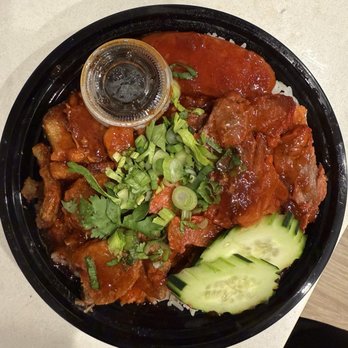 DAKZEN - Thai Near Me - Somerville, Massachusetts