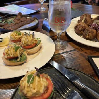 Bourbon Boulevard - Crab cake, Candied Bacon, Chicken Wings - Steakhouses Near Me - Chantilly, Virginia