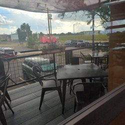 Big Choice Brewing - Outdoor patio view