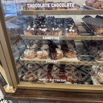 Parlor Doughnuts - Donuts Near Me - Indianapolis, Indiana Parlor Doughnuts - Donuts Near Me - Indianapolis, Indiana