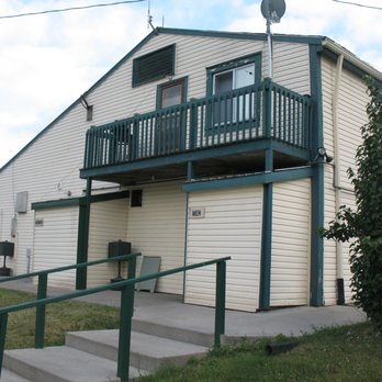Milton Heights Campground - shower / restroom / laundry building - Campgrounds Near Me - Milton, Ontario Milton Heights Campground - shower / restroom / laundry building - Campgrounds Near Me - Milton, Ontario