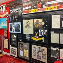 Penny Lane - Museum inside