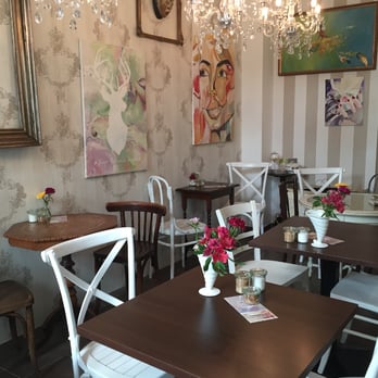 Café Adèle - Ice Cream & Frozen Yogurt Near Me - Berlin, BE Café Adèle - Ice Cream & Frozen Yogurt Near Me - Berlin, BE