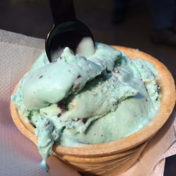 Suso - Mint chocolate gelato. - Desserts Near Me - Venezia, VE