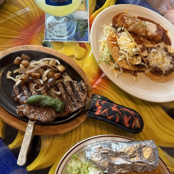 El Rodeo - Top right: Combination Dinner, Left and Bottom right: Carne Azada - Mexican Near Me - North Olmsted, Ohio