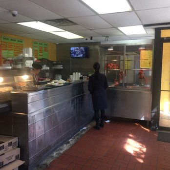 Gourmet Food - Beautiful Interior (NOT) - Chinese Near Me - Chicago, Illinois