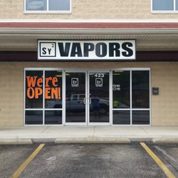 Sy2 Vapor - Front of store