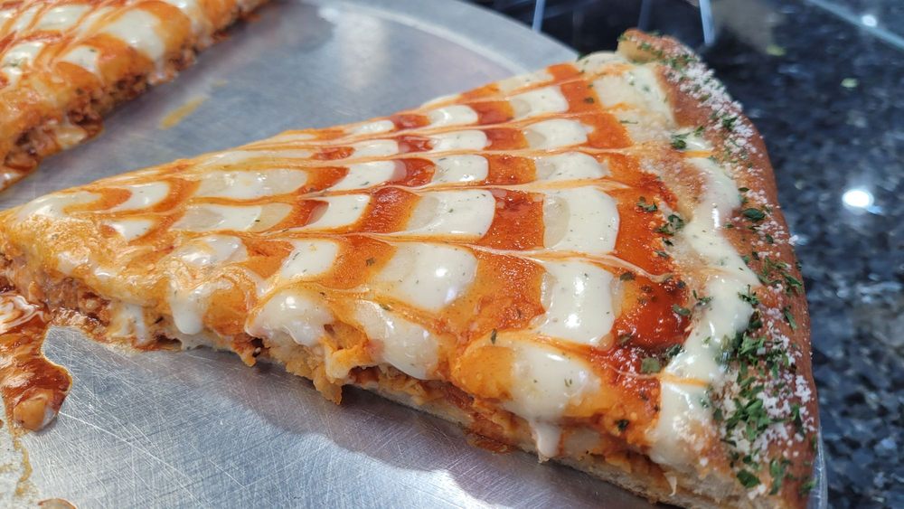 MAMA’S PIZZA AND GRILL 52 Photos & 40 Reviews 1146 Rockland St