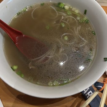 Mecha Noodle Bar - Classic beef pho - Ramen Near Me - Fairfield, Connecticut Mecha Noodle Bar - Classic beef pho - Ramen Near Me - Fairfield, Connecticut