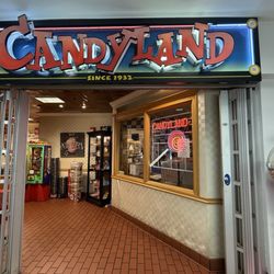 Candyland - Area to watch chocolate treats being made.