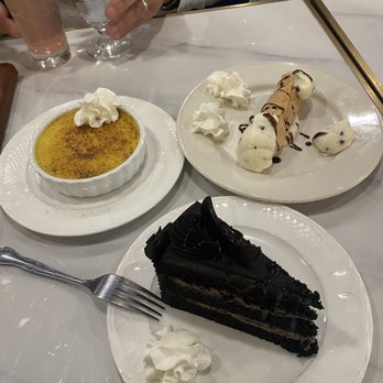 La Verona Restaurant - Desserts for the table! - Italian Near Me - Kennett Square, Pennsylvania La Verona Restaurant - Desserts for the table! - Italian Near Me - Kennett Square, Pennsylvania