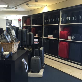 Travelpro Luggage Outlet - Accessories Near Me - Ellenton, Florida Travelpro Luggage Outlet - Accessories Near Me - Ellenton, Florida