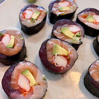 Sushin Japanese Restaurant - Beauty roll - riceless with raw salmon, tuna, hamachi - Japanese Near Me - Miami, Florida Sushin Japanese Restaurant - Beauty roll - riceless with raw salmon, tuna, hamachi - Japanese Near Me - Miami, Florida