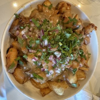 Humdinger Brewing - Birria poutine This is AMAZING!! - New American Near Me - Arroyo Grande, California