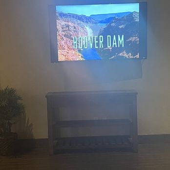 Hoover Dam Lodge - Video about the history of the dam - Hotels Near Me - Boulder City, Nevada Hoover Dam Lodge - Video about the history of the dam - Hotels Near Me - Boulder City, Nevada