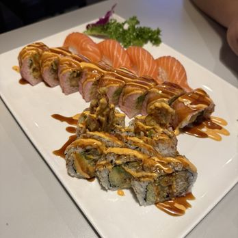 South Kawa - Spider Roll - Japanese Near Me - Chicago, Illinois