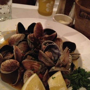 The Sow's Ear - steamed clams, soooo good.. - Cafes Near Me - Cambria, California The Sow's Ear - steamed clams, soooo good.. - Cafes Near Me - Cambria, California