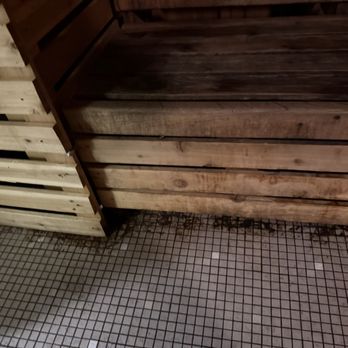 LA Fitness - Men's Sauna - Mold/Mildew/Spores/Bacteria - Gyms Near Me - Charlotte, North Carolina