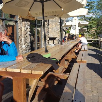 Peaks Grill - Patio seating area - Canadian (New) Near Me - Golden, British Columbia