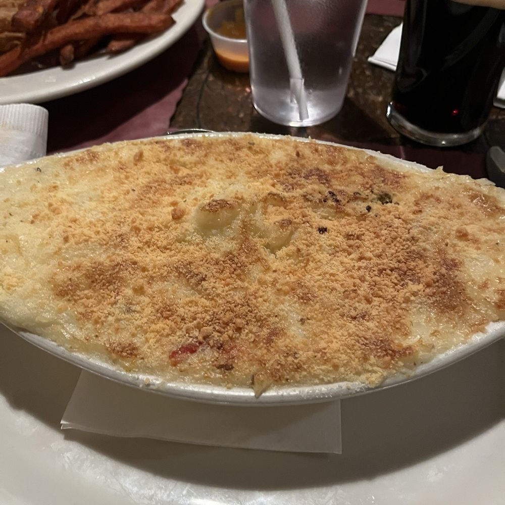 Hailey's Harp and Pub - Shepherd 's Pie - Irish Near Me - Metuchen, New Jersey