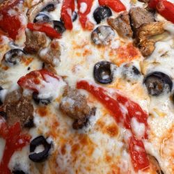 Westport Pizza Company - Gracie's Fav Pizza